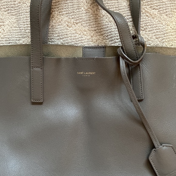 Saint Laurent Large Shopping Tote - Picture 2 of 7